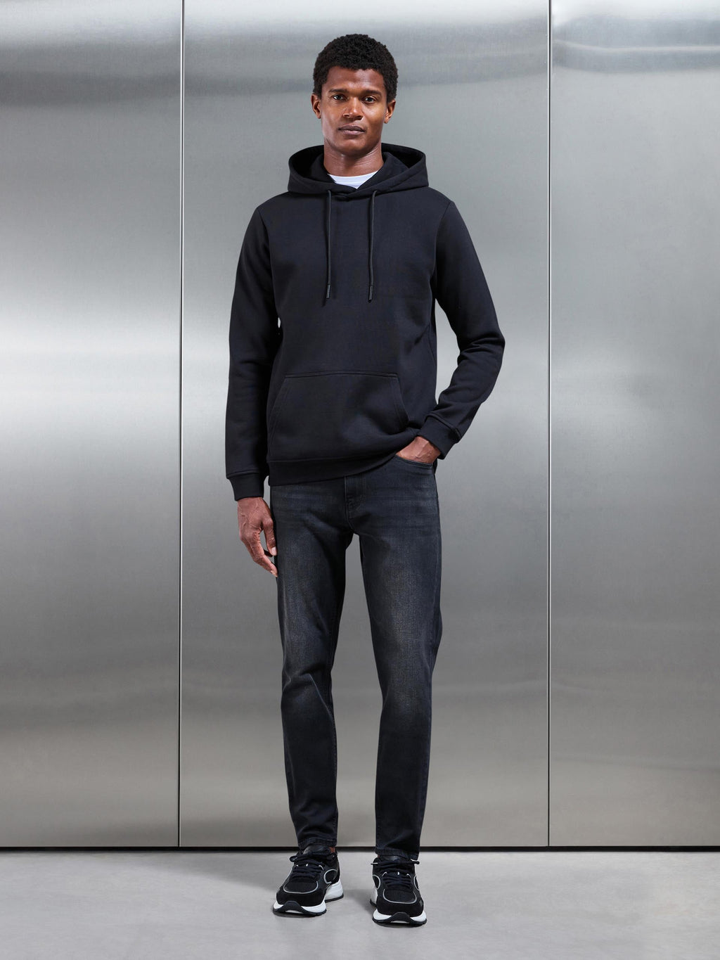 Slim Fit Jeans til Mænd i Sort Vask | Komfortable Herrebukser med Mellemhøj Talje 2